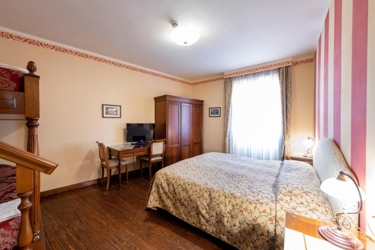 La Dependance Hotel Menaggio Buitenkant foto
