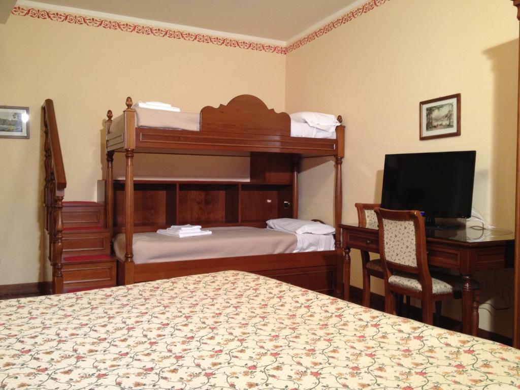 La Dependance Hotel Menaggio Kamer foto