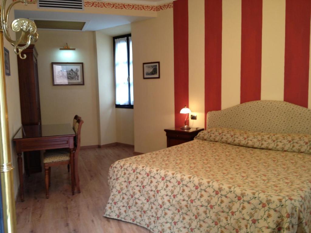 La Dependance Hotel Menaggio Buitenkant foto