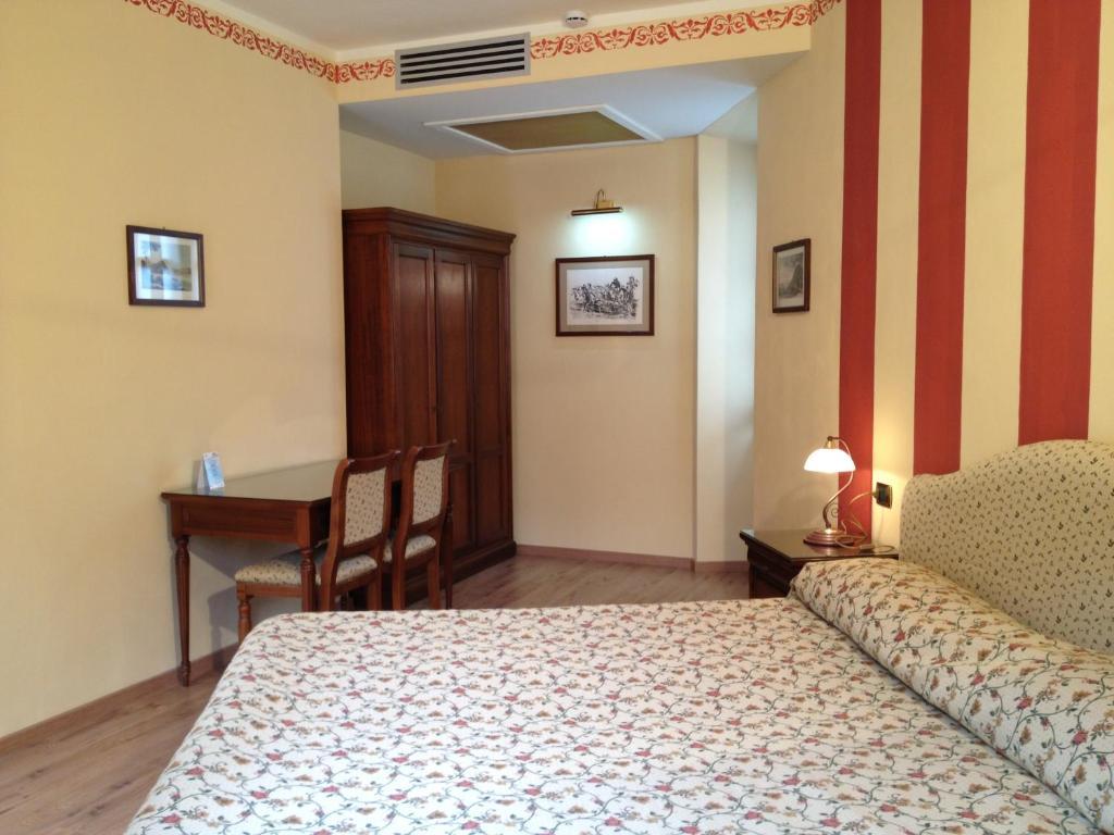La Dependance Hotel Menaggio Buitenkant foto